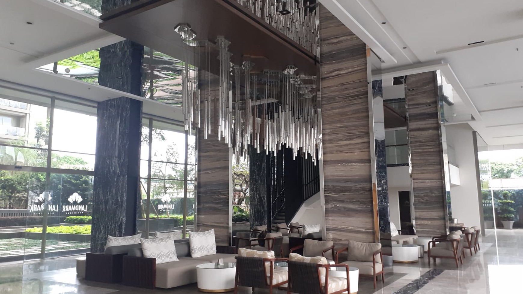 Apartemen Landmark Full Furnished Lokasi Strategis di Pusat Kota Bandung Murah