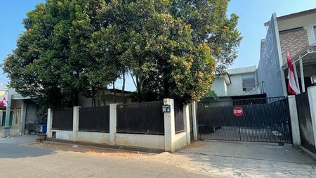 Rumah Siap Huni Di Jl Manunggal Pesanggrahan Jakarta Selatan.