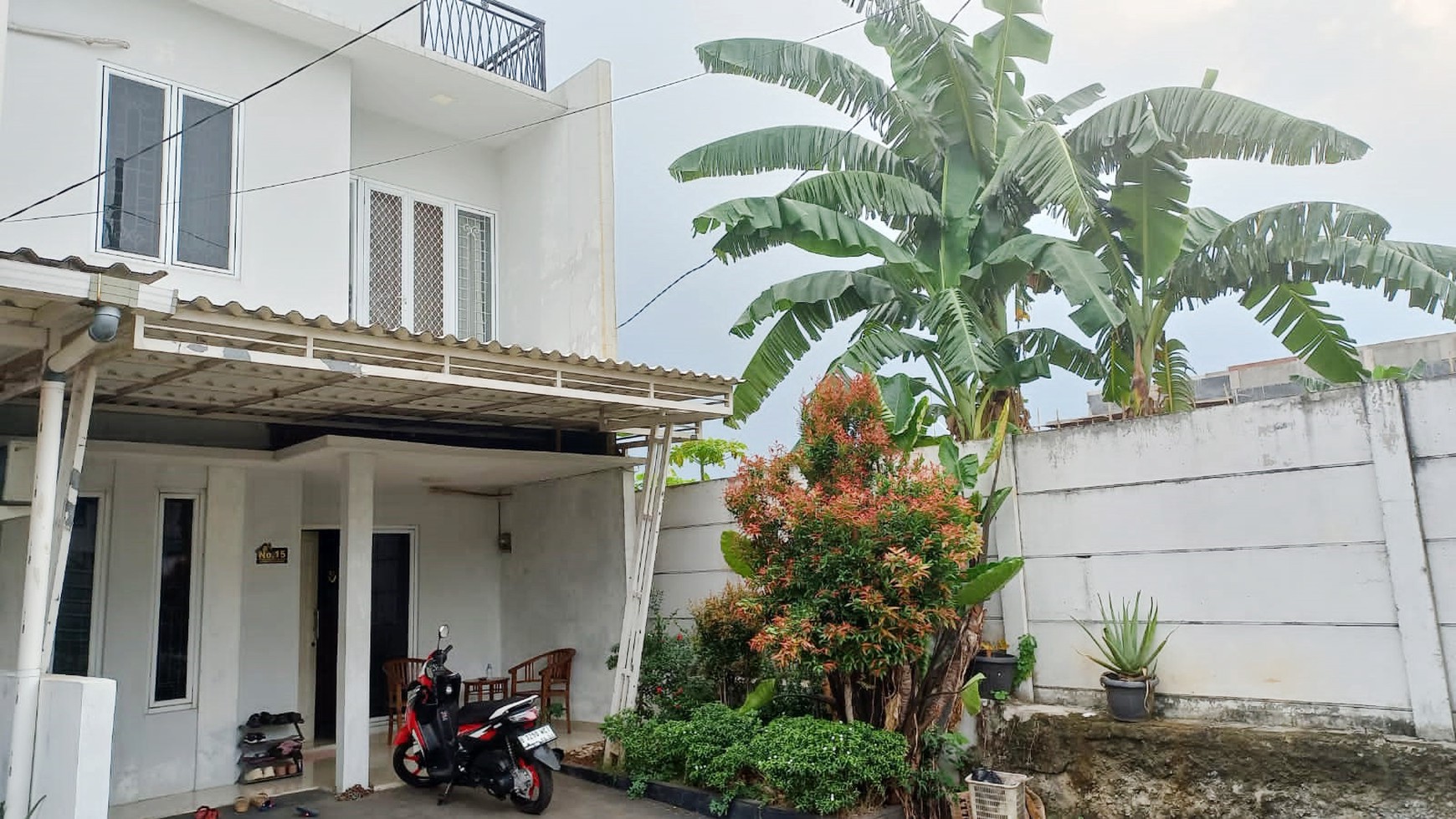 Rumah Bagus Di Graha Orlando Pondok Ranji Tangerang Selatan