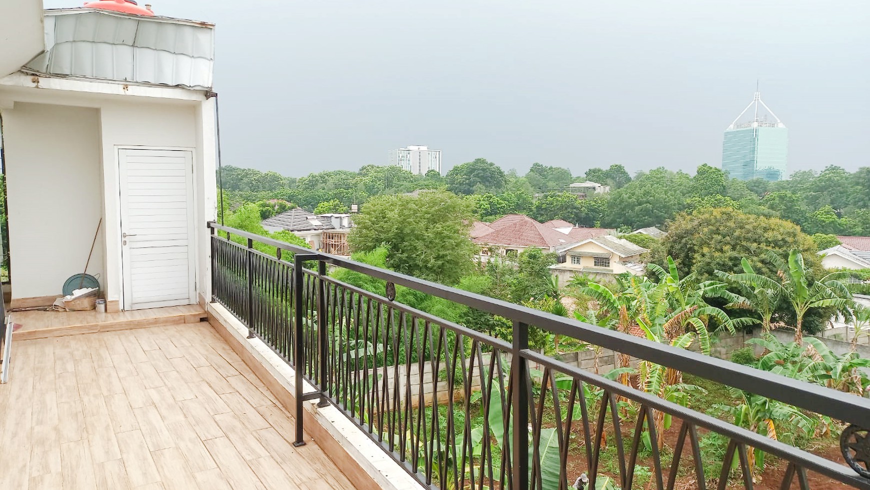 Rumah Bagus Di Graha Orlando Pondok Ranji Tangerang Selatan