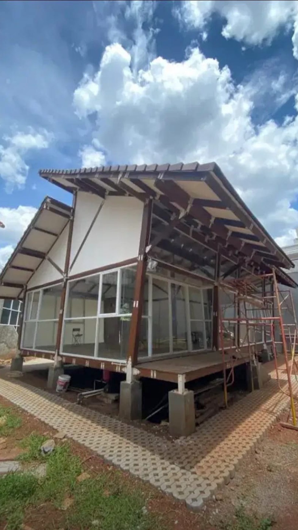 Rumah Bagus Di Citra Grand Cibubur Cluster Nusa Dua 