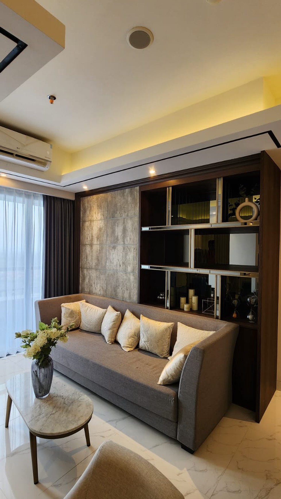 Disewakan Apartemen Mewah La Viz Mansion, Pakuwon Mall