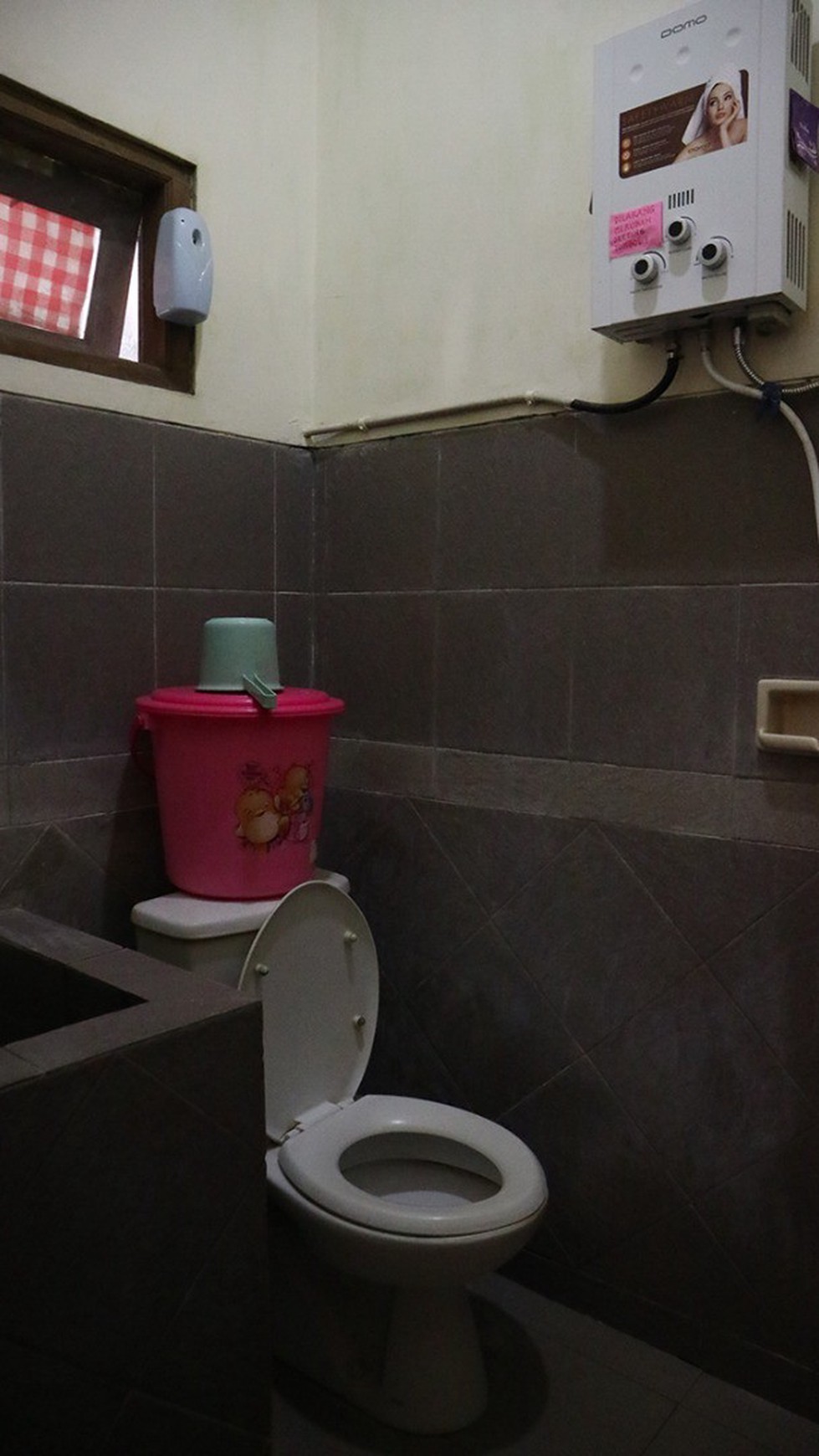 Rumah 3 Kt | dekat UMY | Onegate System | Ambarketawang