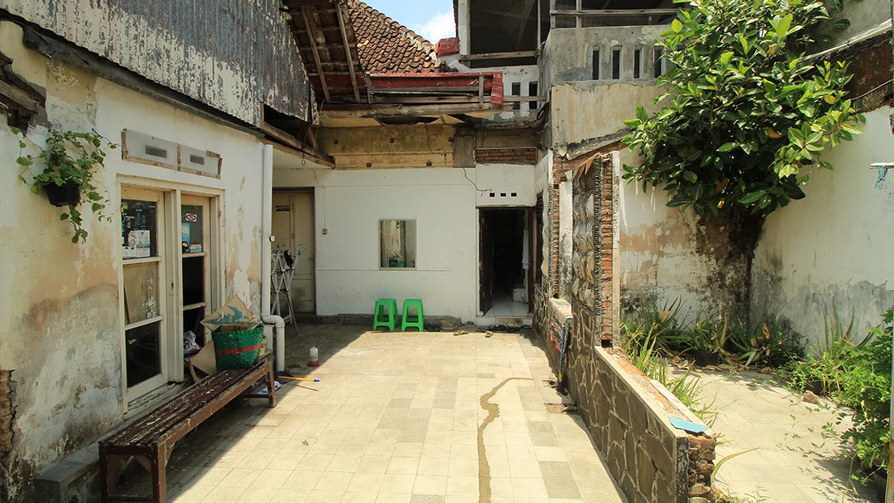 TANAH SELUAS 1257 METER PERSEGI, MANTRIJERON, YOGYAKARTA