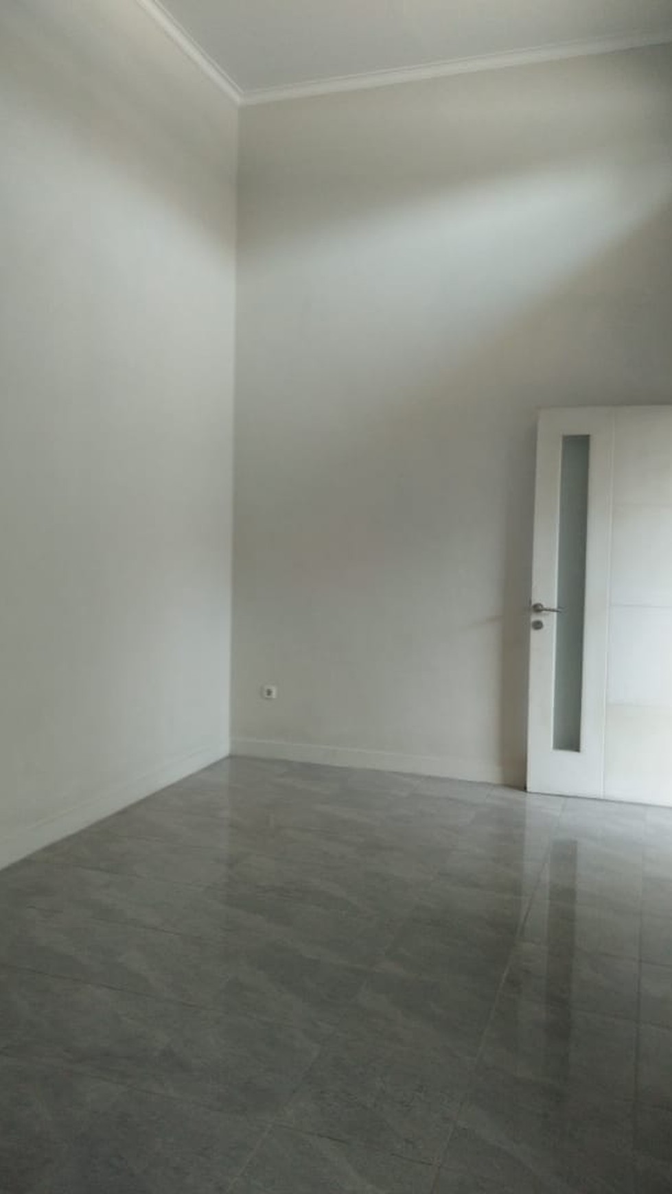 Dijual Valencia Terrace