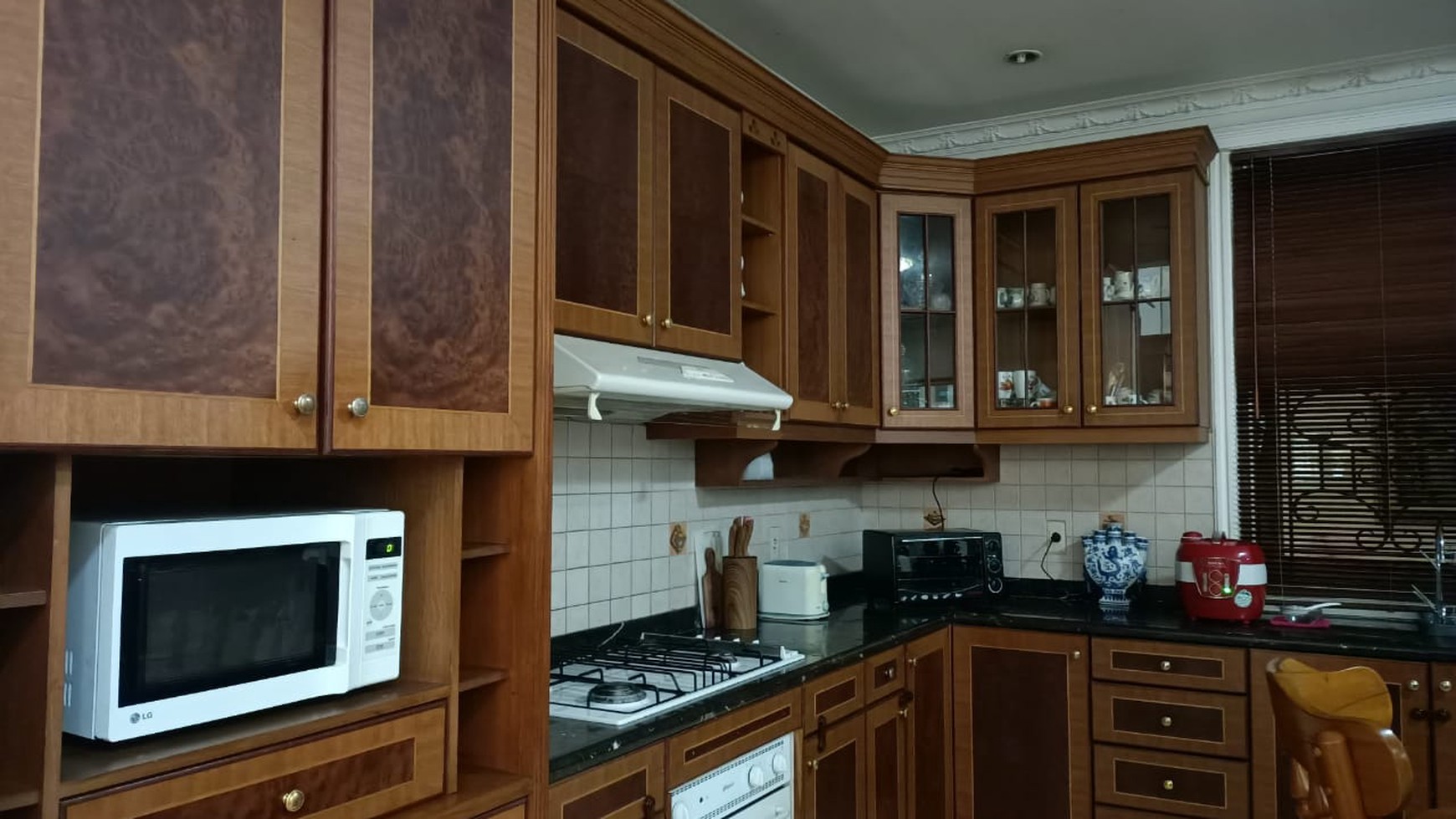 Dijual Rumah Mewah Jl. Taman Radio Dalam 7