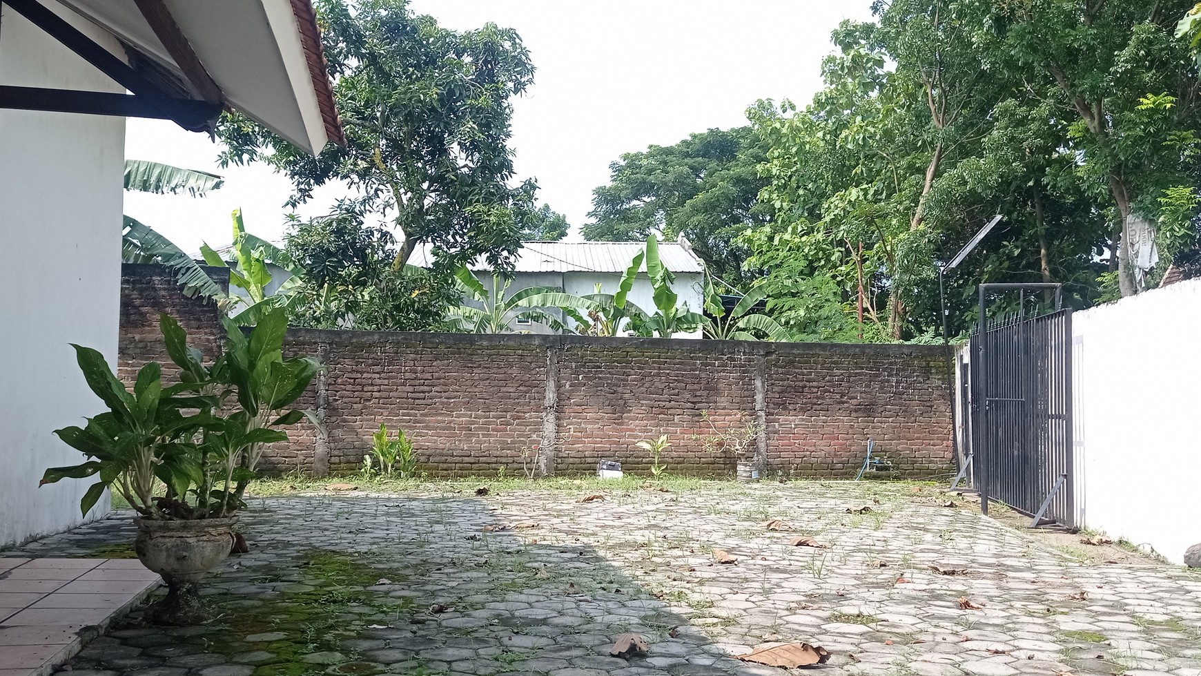 DiJual Rumah&Gudang Kemlagi,dekat Jetis,Mojokerto