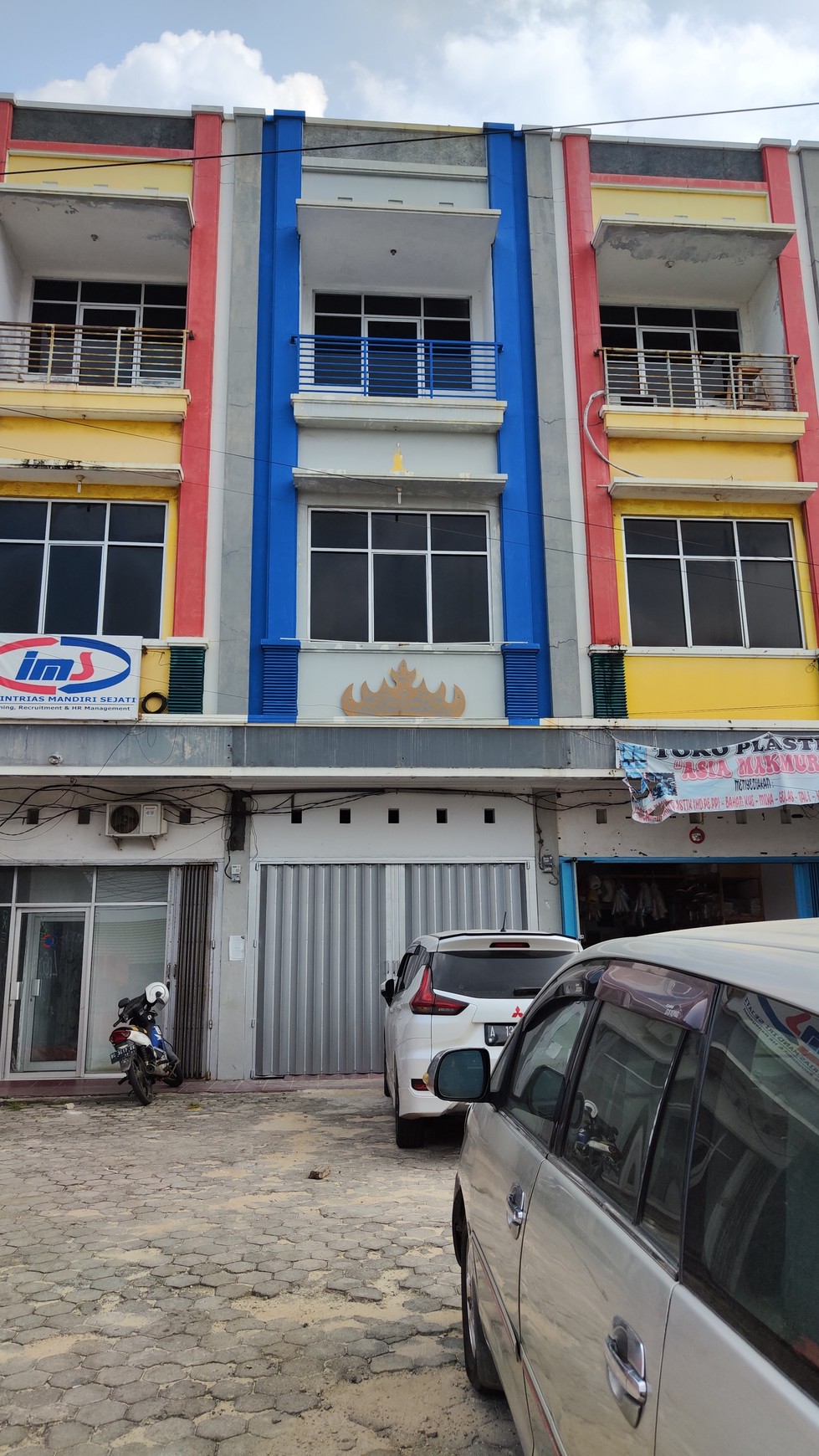 Ruko 3 Lantai di Jalan Kimaja Way Halim