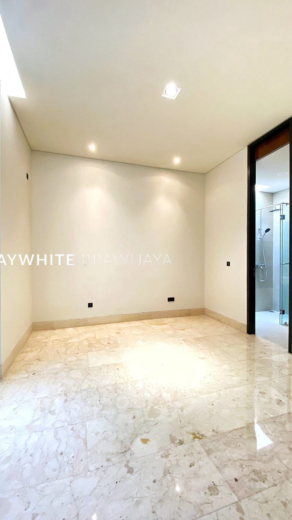 Brand New House Modern Minimalist Area Kemang