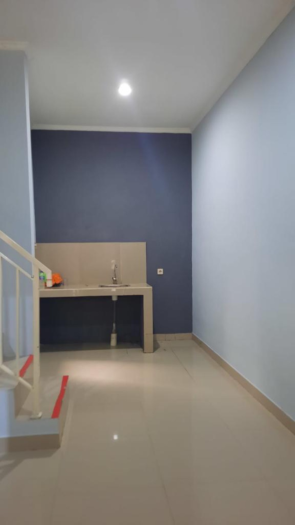 Dijual Rumah 2 lantai di Adipati Residence, Graha Raya Bintaro