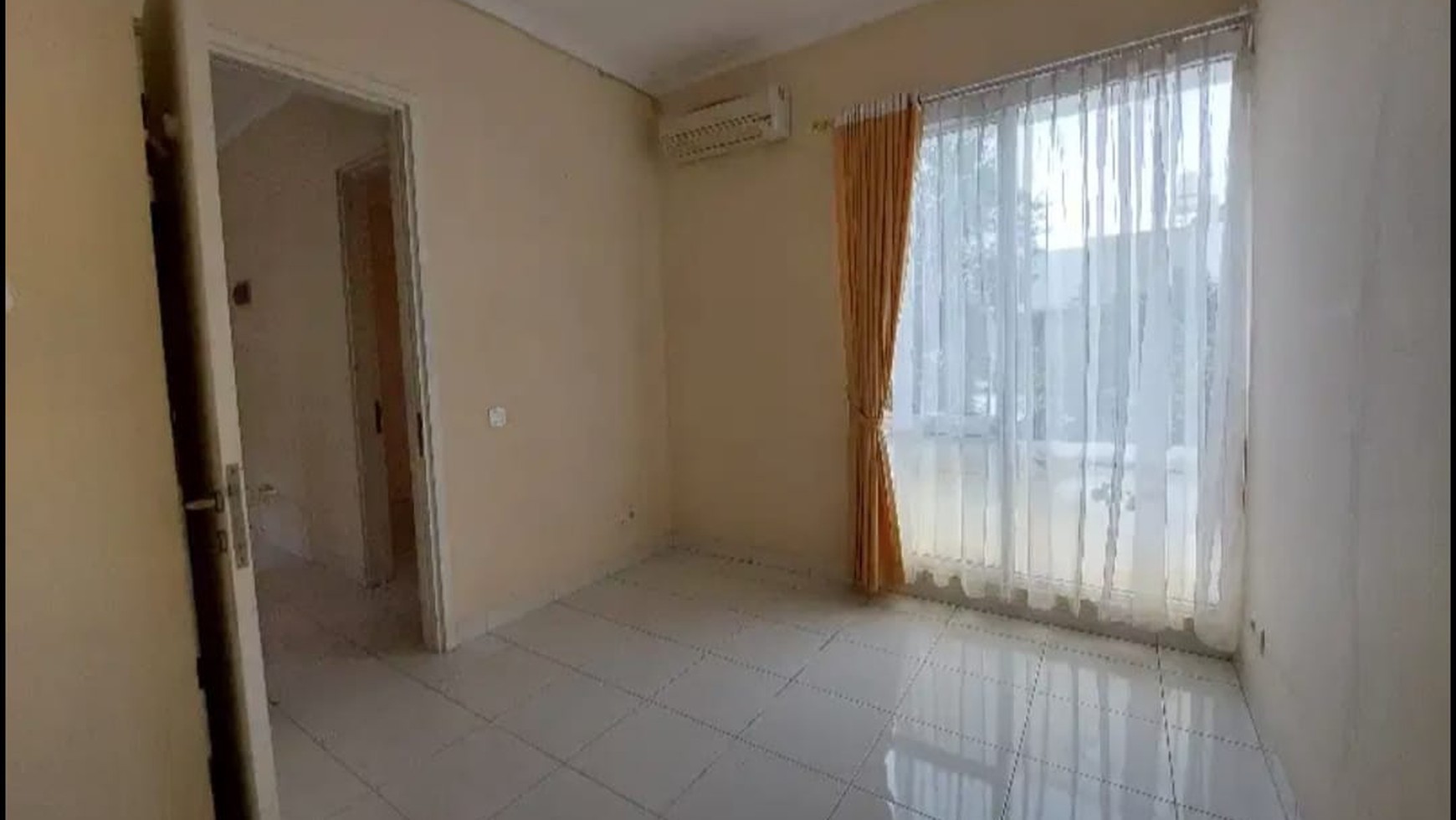 Rumah bagus siap huni di serpong 