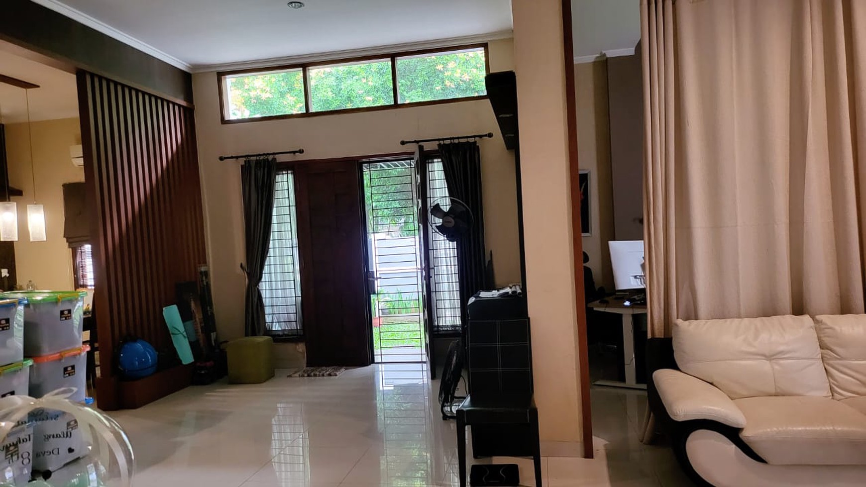 dijual Rumah Hook dan Bagus di Kencana Loka Bsd City