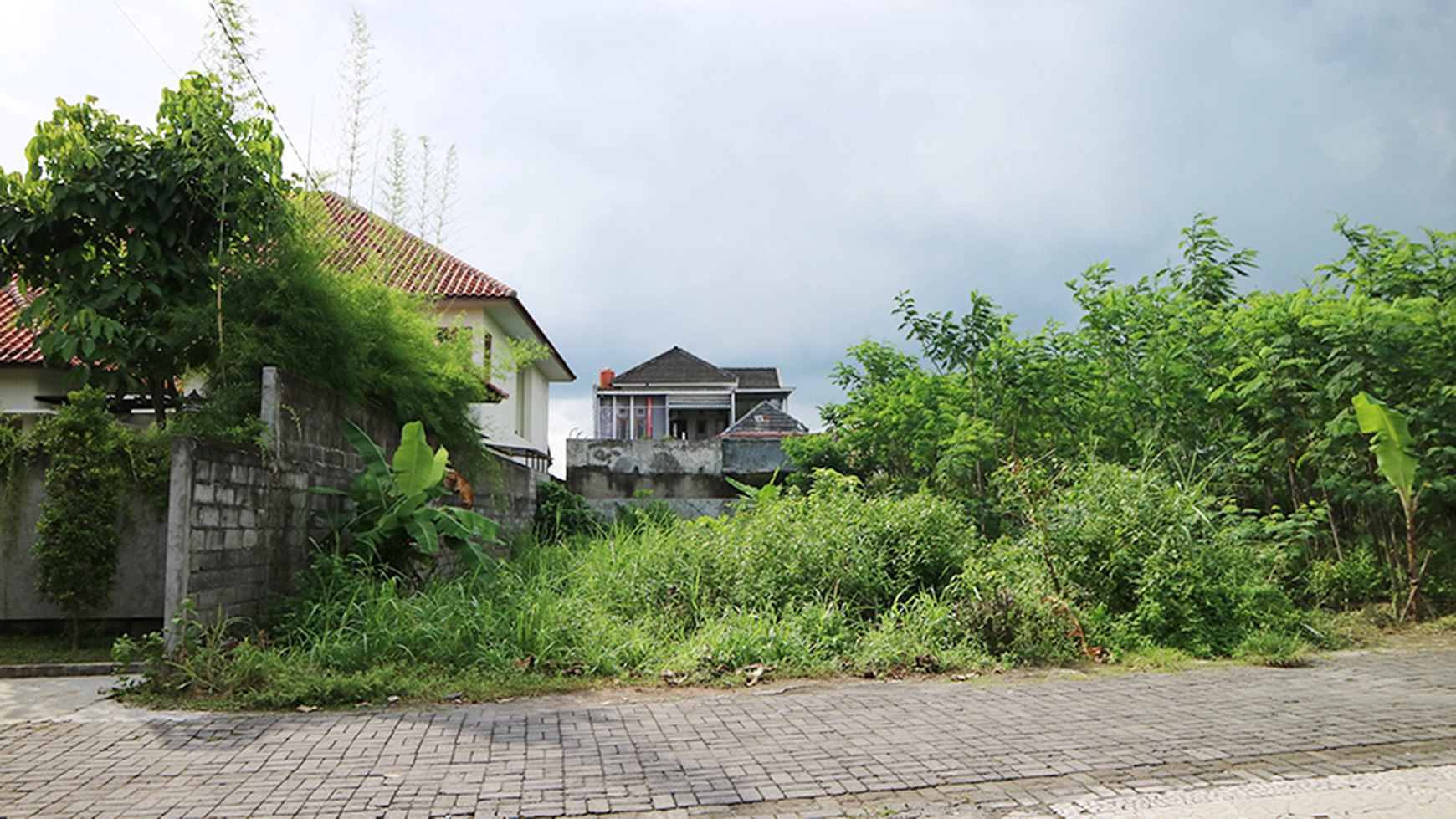 TANAH DILOKASI STRATEGIS, DEKAT INDOLUXE HOTEL, COCOK UNTUK KOST/RUMAH