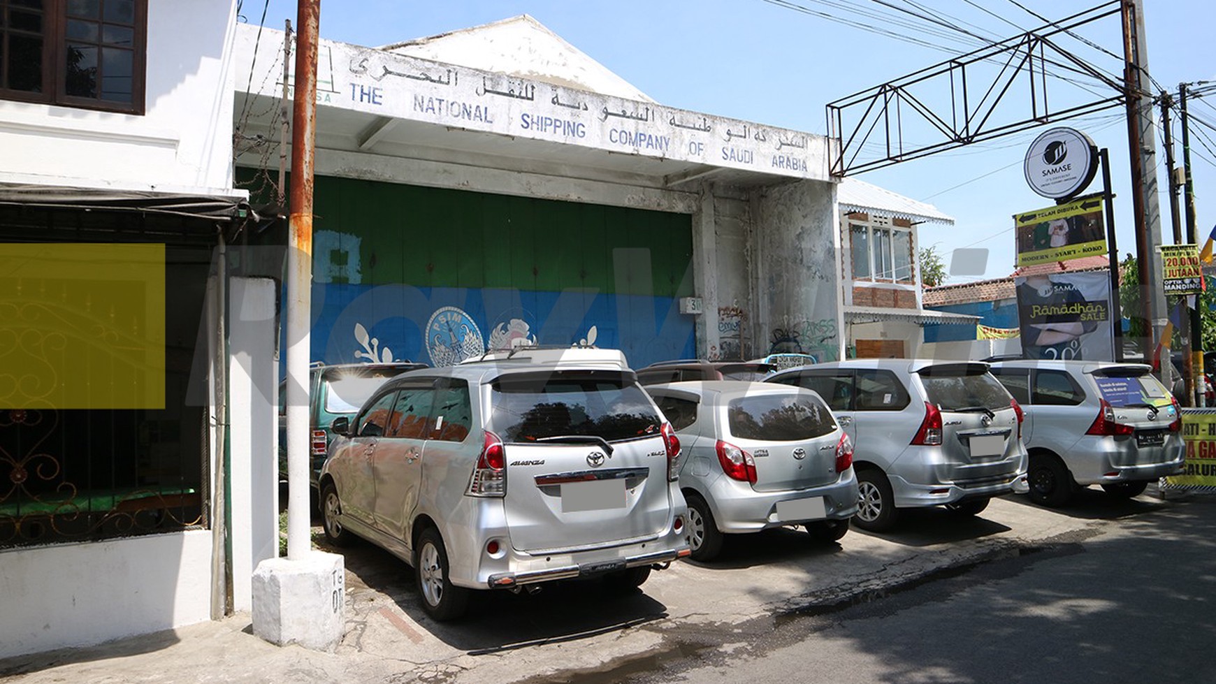 Gudang Tengah Kota, Dekat Masjid Jogokariyan