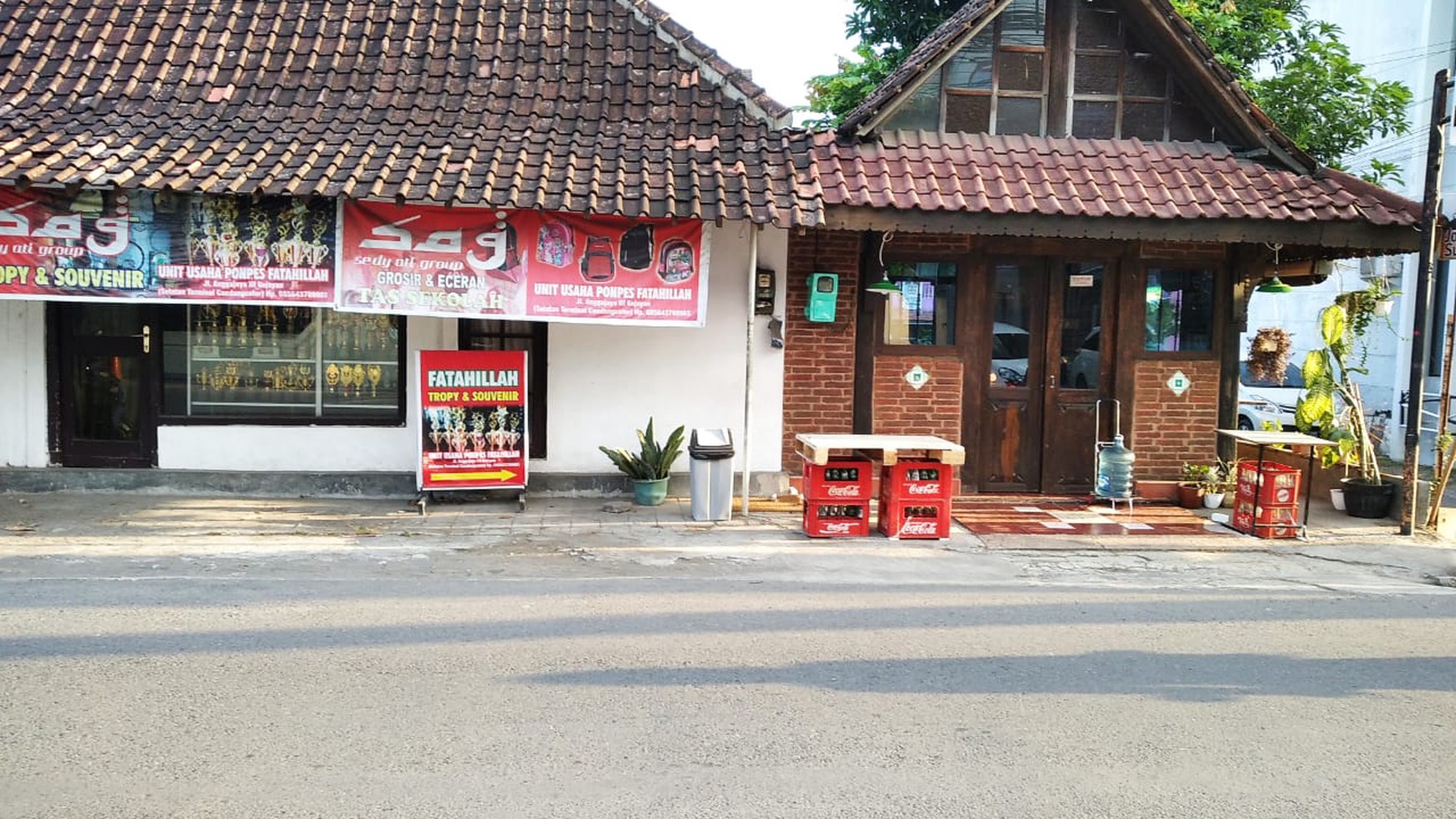 TANAH DAN RUMAH  LOKASI STRATEGIS, DEKAT HARTONO MALL, JIH, TERMINAL CONCAT