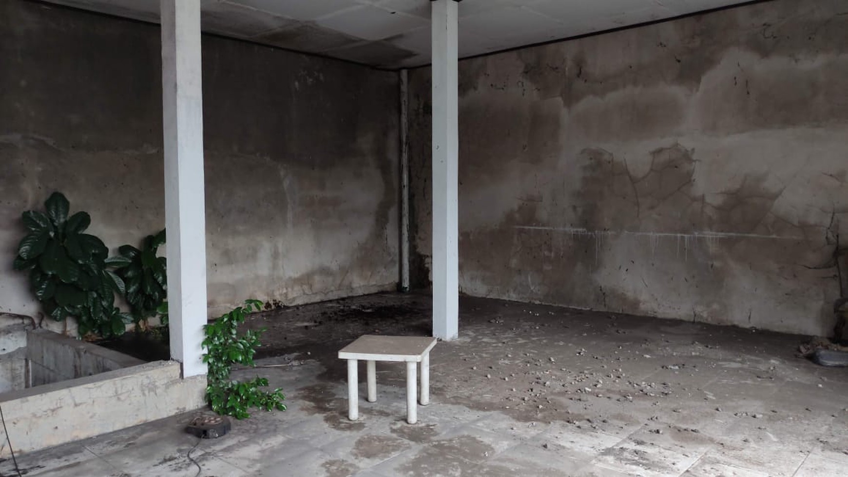BANGUNAN DI JL COKROAMINOTO, WIROBRAJAN, DEKAT SMA MUHAMADYAH 7