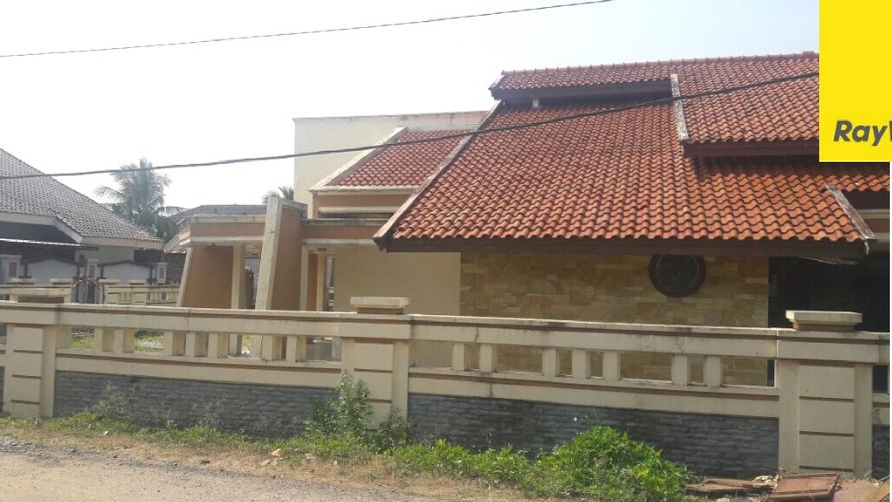 Dijual Rumah Rajabasah halaman luas