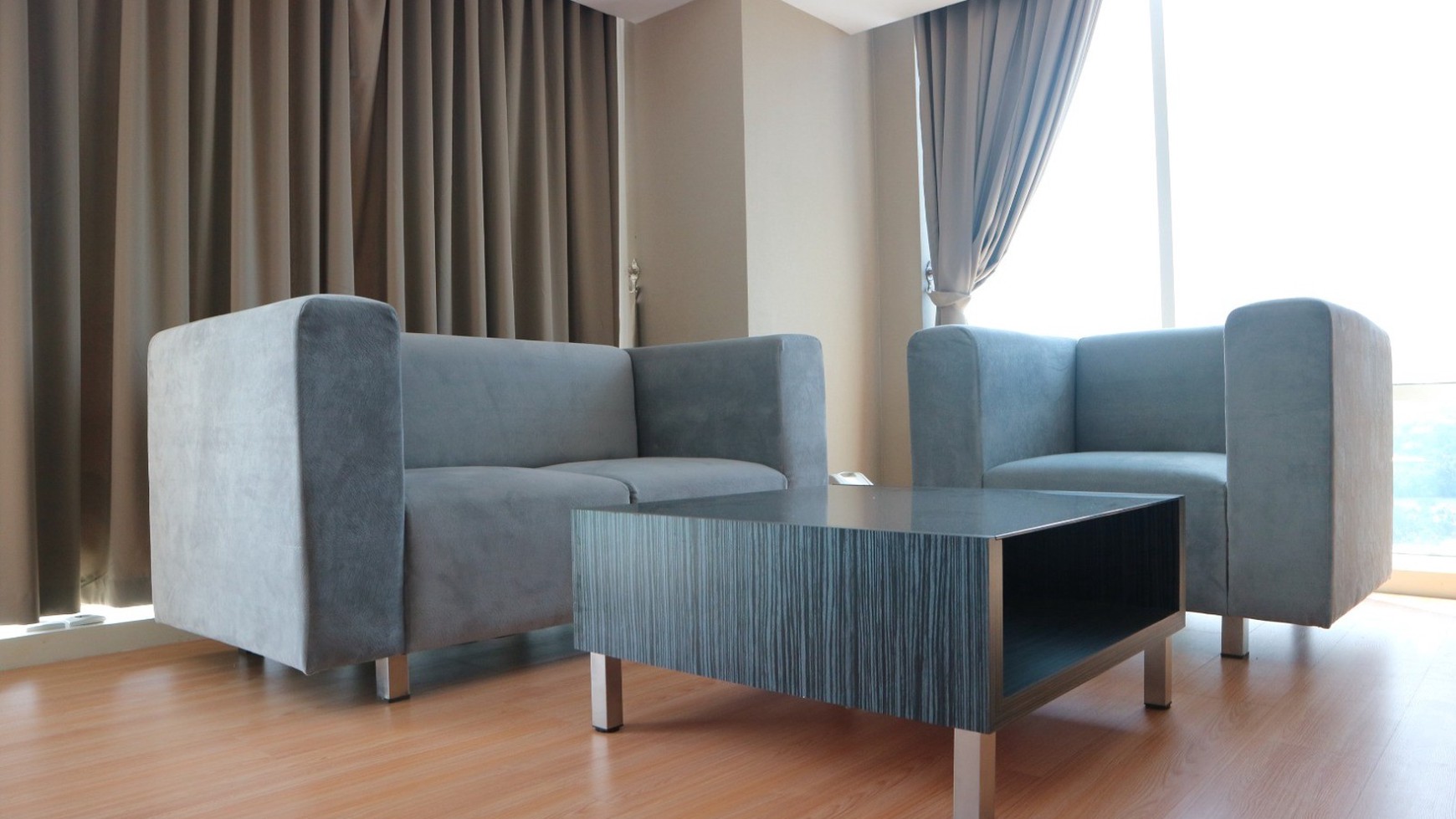 Miliki Apartemen Dengan Furniture Lt 17 View Lapangan Golf - Mataram City 