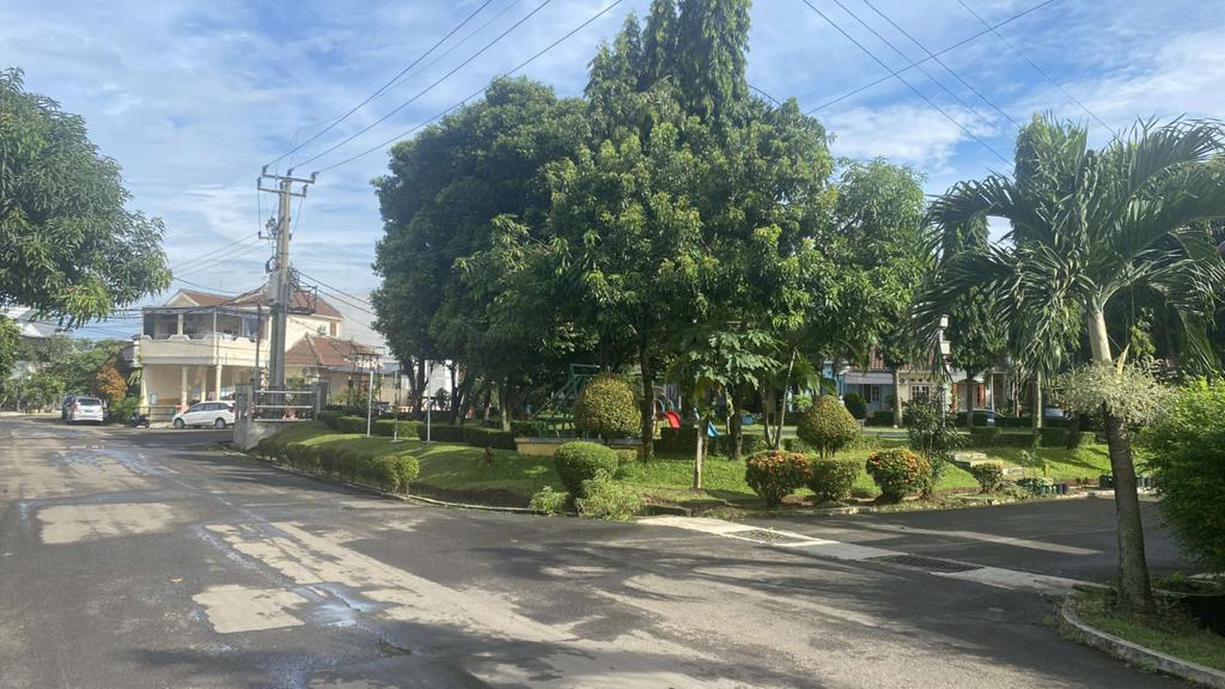 Rumah Cantik Siap Huni, Dalam Cluster dan Hunian Nyaman @Permata Depok Regency