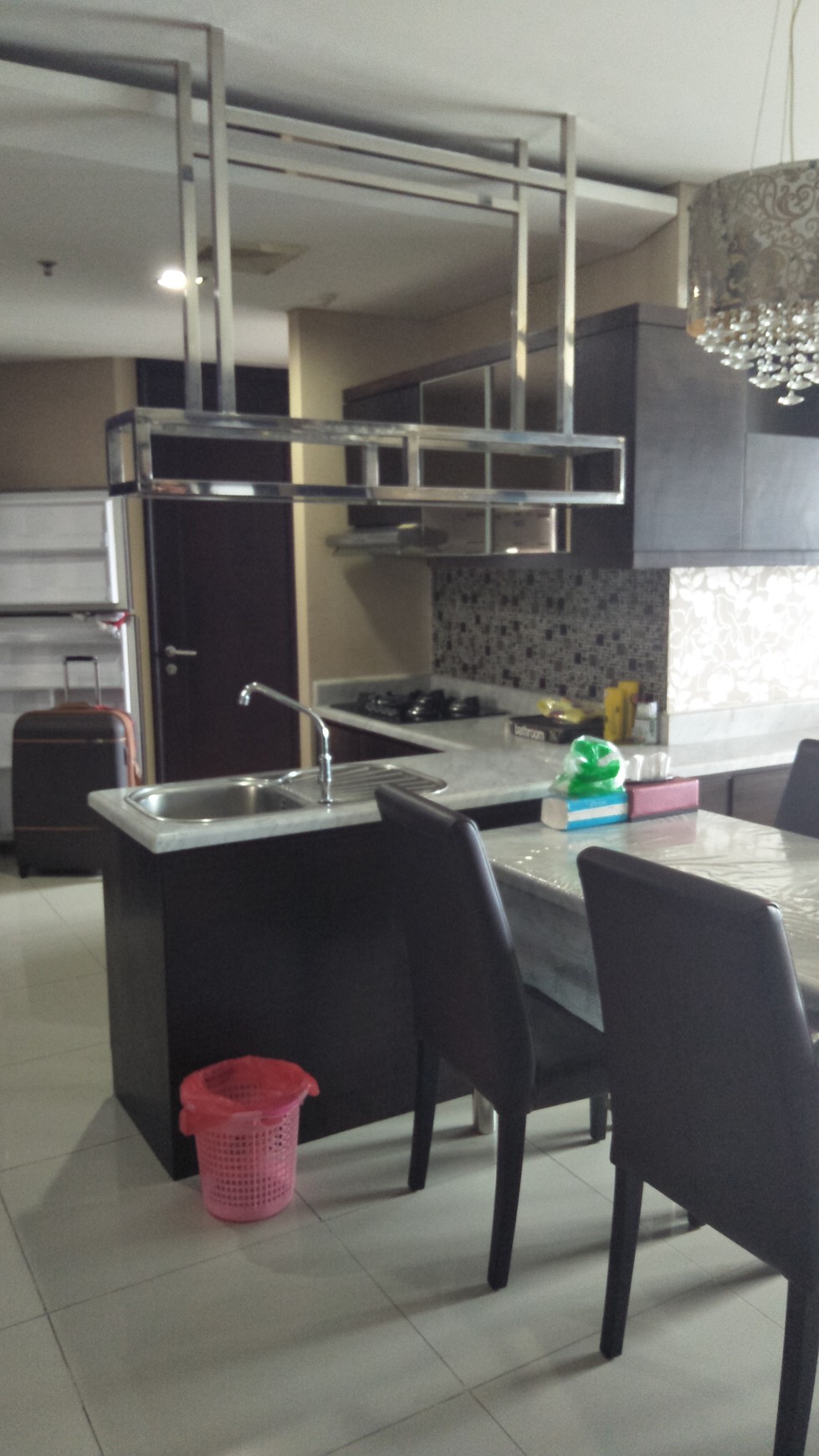 Jual/sewa Apartemen Waterplace De Residence, Private Lift