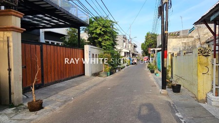 Dijual Rumah Layak Huni di Jl. Kayu Manis VII Matraman