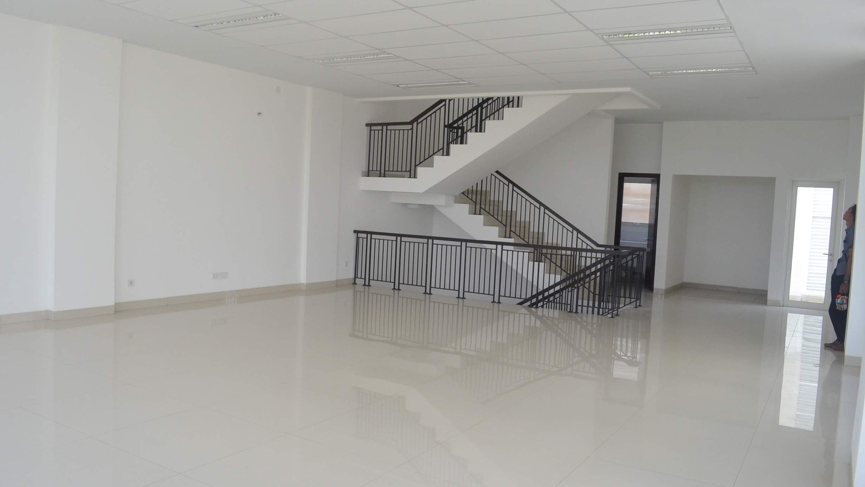 DIJUAL FORESTA BUSINESS LOFT BSD