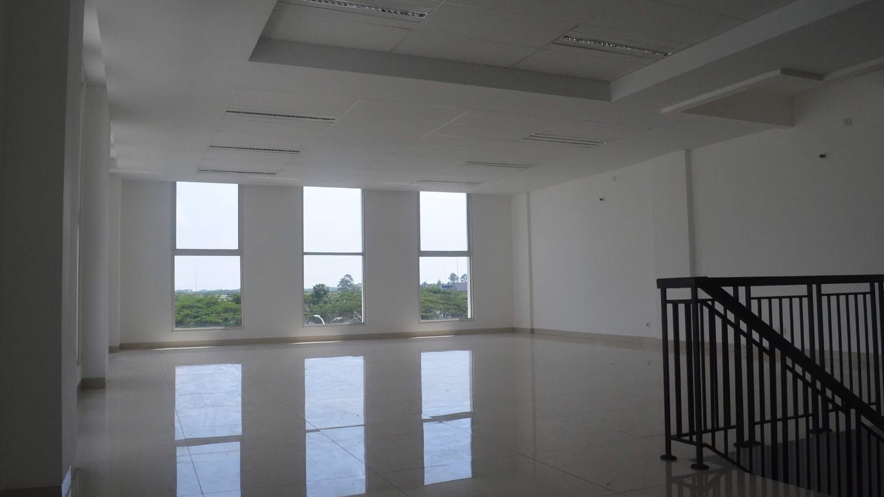 DIJUAL FORESTA BUSINESS LOFT BSD
