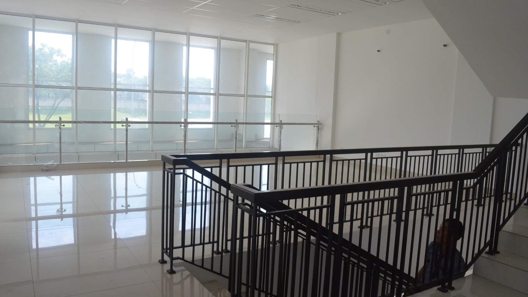 DIJUAL FORESTA BUSINESS LOFT BSD