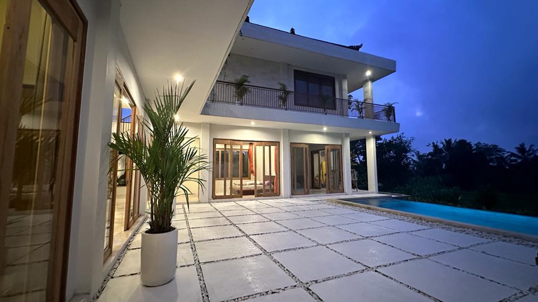 Modern and Stunning 5 Bedroom Freehold Villa with Beautiful Rice Field Views in Ubud