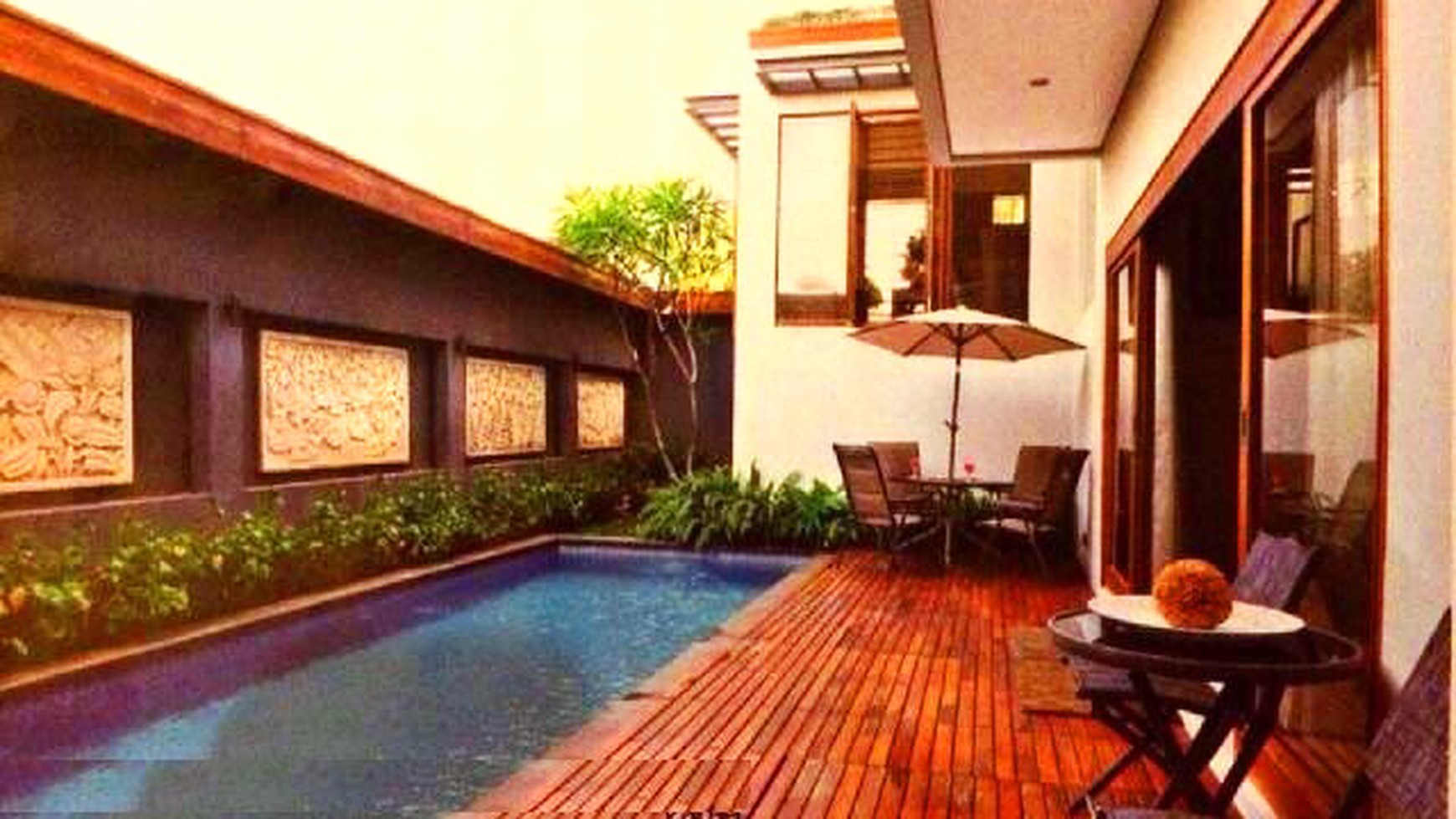 Rumah Cantik, Bagus dan Rapih, dengan Private Swimming Pool di Pondok Pinang