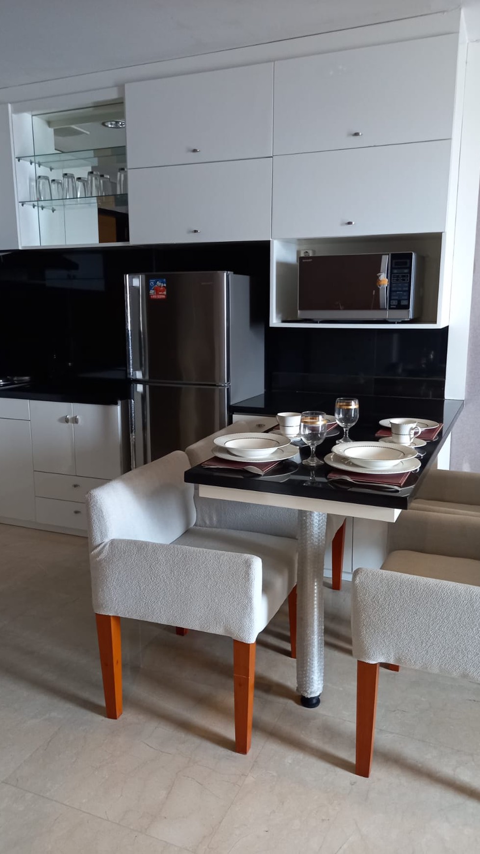 Apartemen lux Aston Bellevue fully furnished persis di daerah strategis Pondok Indah/Haji Nawi Kebayoran Baru