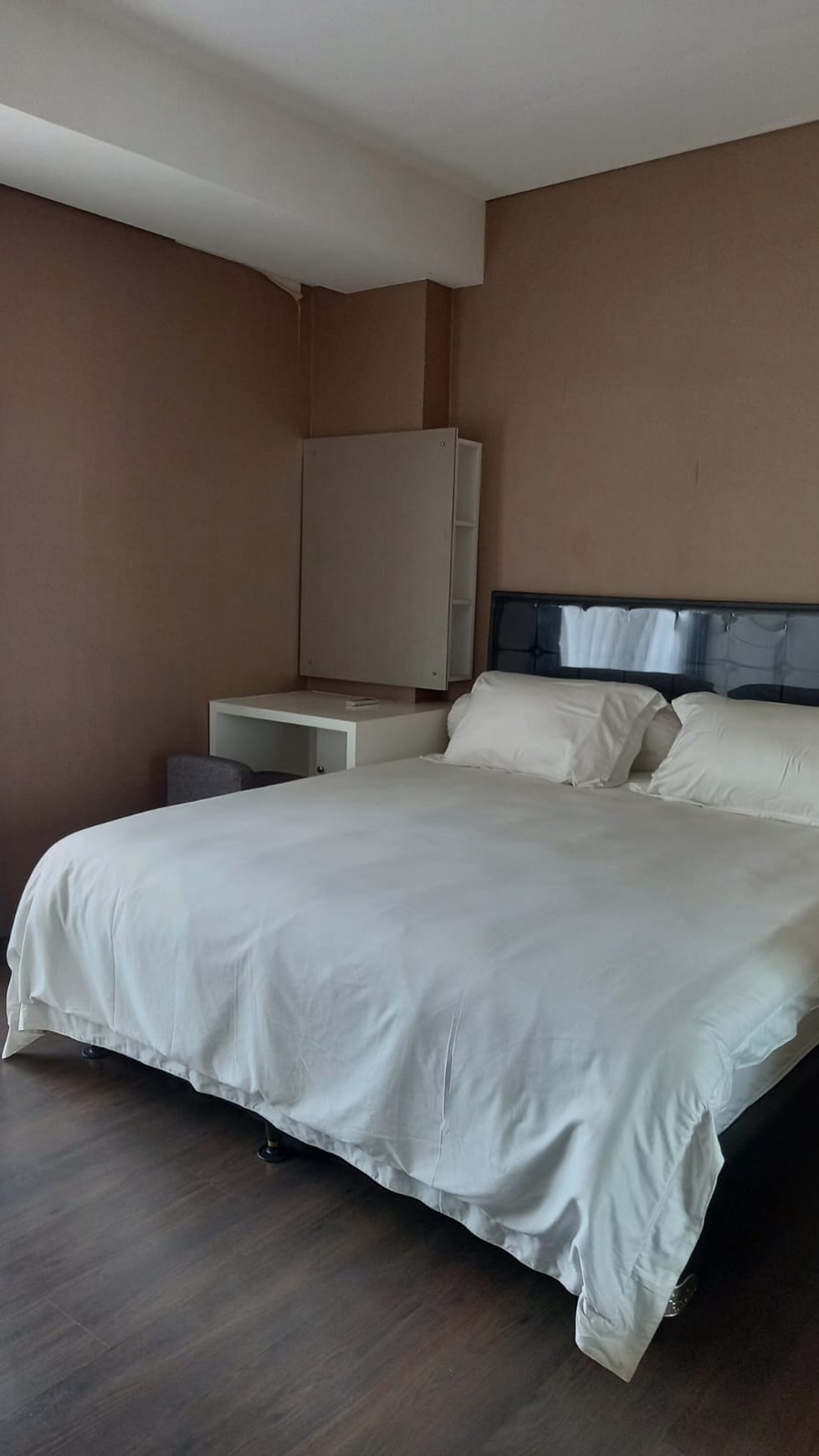 Apartemen lux Aston Bellevue fully furnished persis di daerah strategis Pondok Indah/Haji Nawi Kebayoran Baru