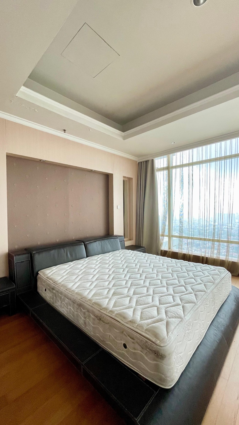 Lux murah Kempinski apartment jual cepat