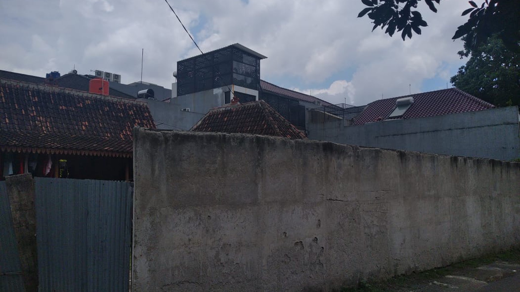 Rumah Hitung Tanah Di Jalan Cililin Kebayoran Baru Jakarta Selatan