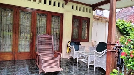 Rumah Heritage Tenang  Nyaman dekat Kedubes AS Menteng