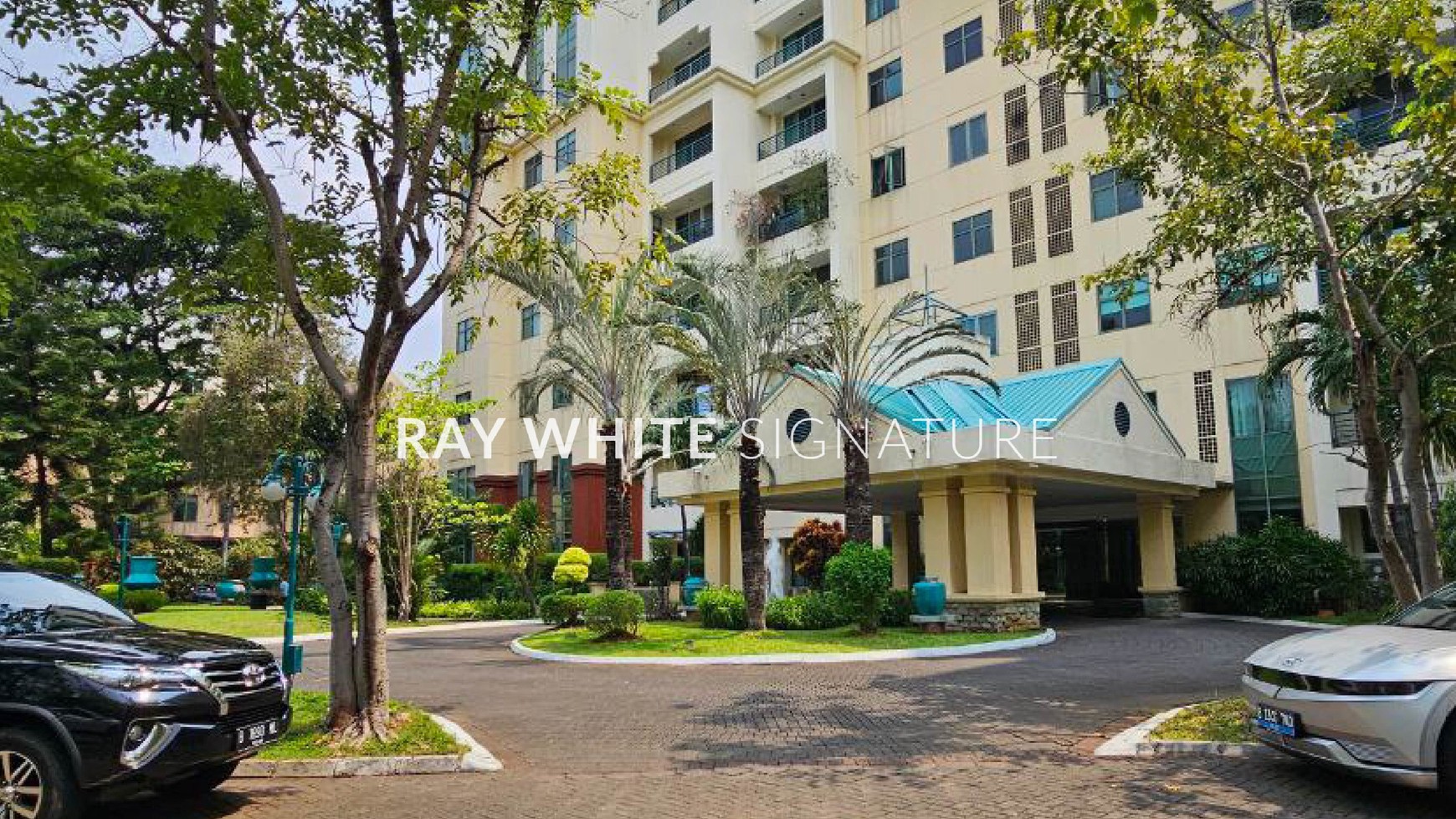 Dijual Cepat  2 BR Unit Apartemen Taman Pasadenia Jakarta Timur 