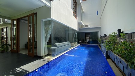 Modern and beautiful house at kemang area