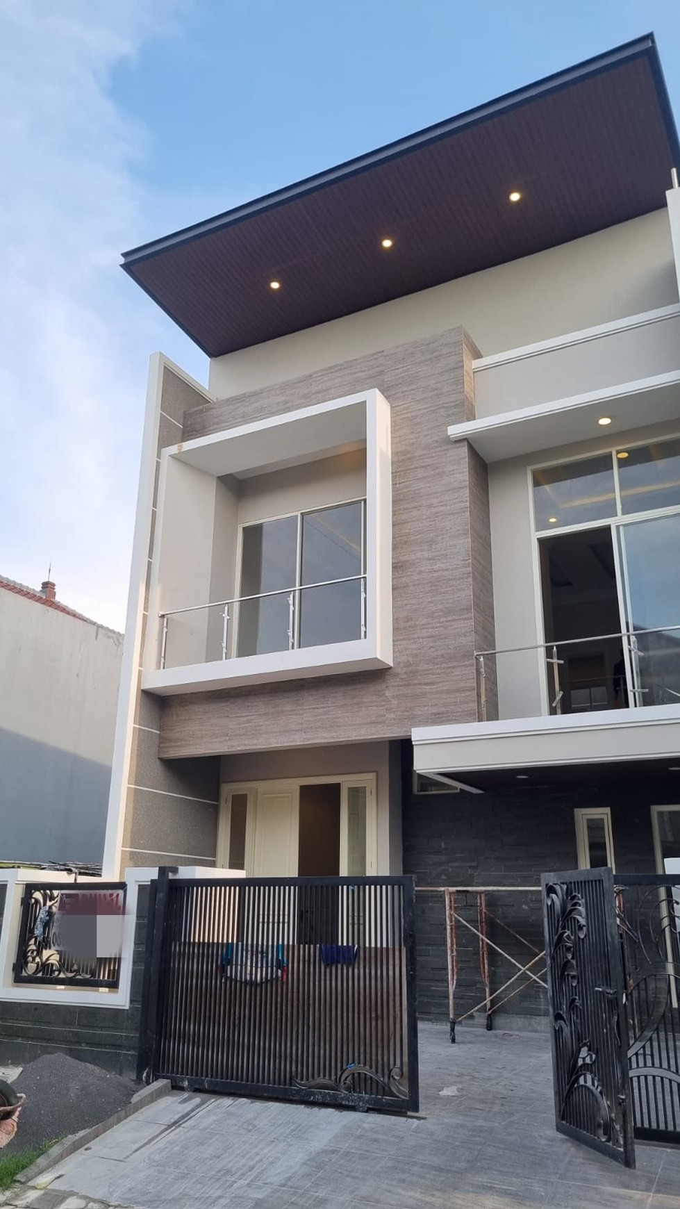 1619. Dijual Rumah San Diego Pakuwon City Surabaya