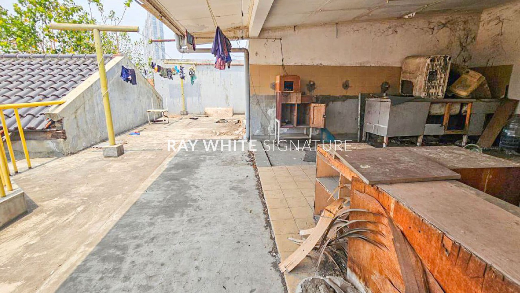 Di Jual Rumah Hitung Tanah Komersil Di Jalan Kramat Salemba Jakarta Pusat