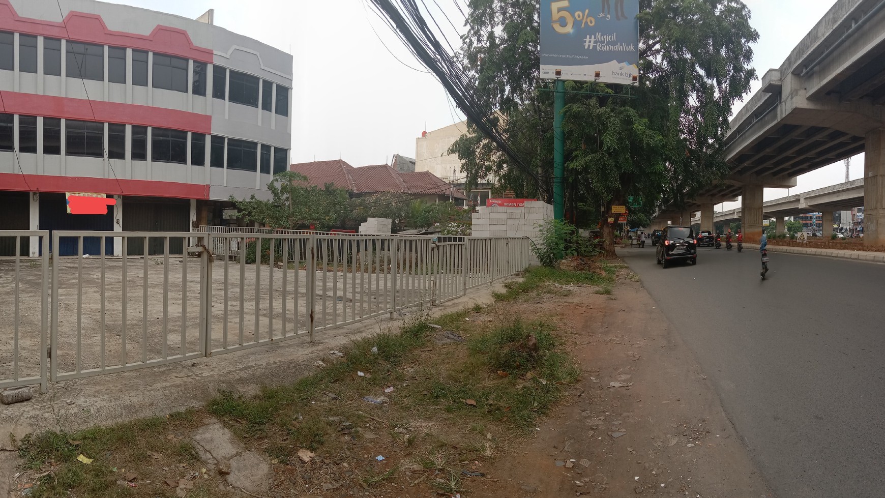  - RUKO GANDENG DI AREA KOMERSIAL DI KALIMALANG, BEKASI BARAT.