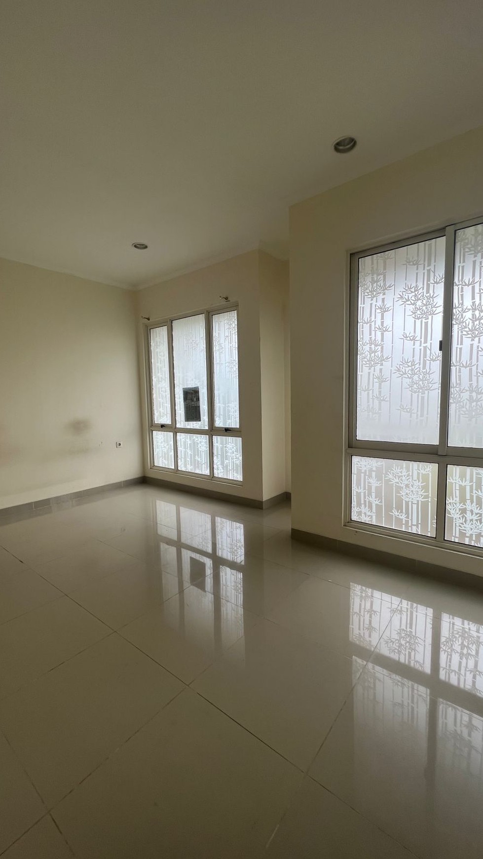 Dijual Rumah di Kawasan Gading Serpong dengan harga menarik