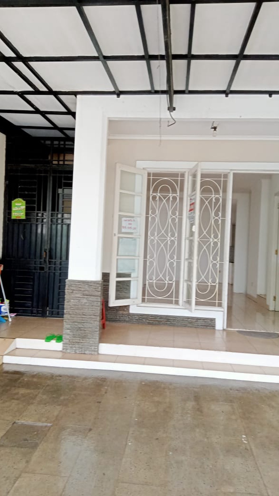 RUMAH NYAMAN SIAP HUNI DI KOTA WISATA