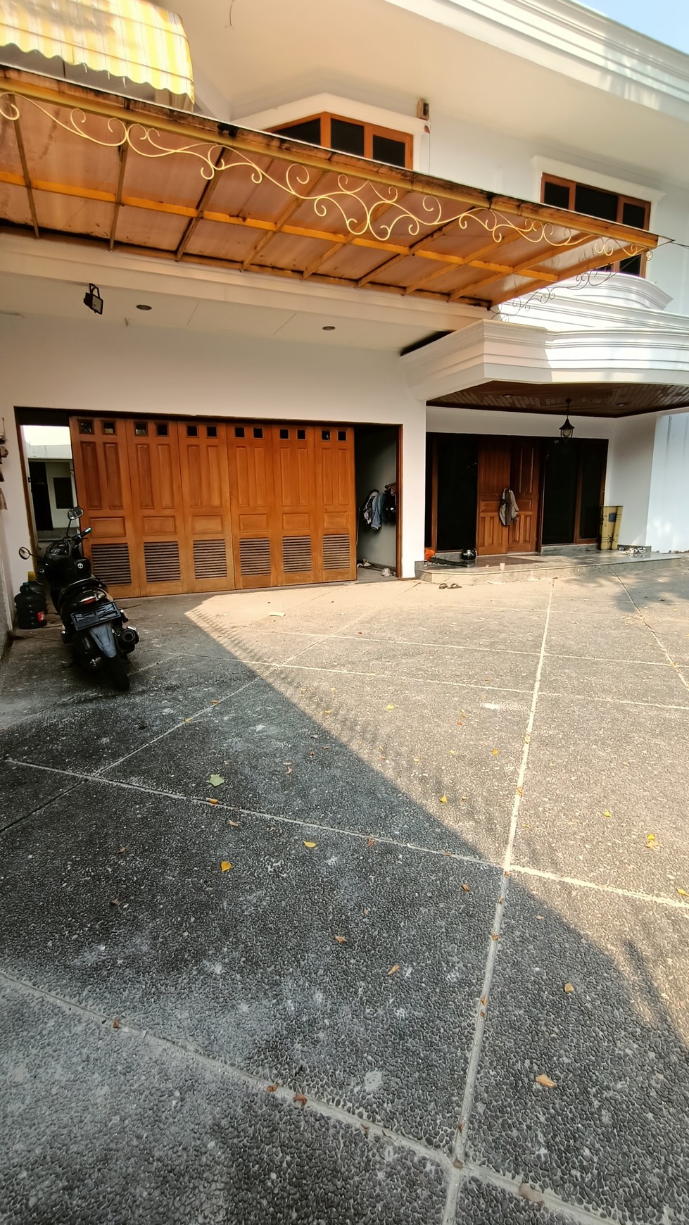 big House at Kemang Jakarta Selatan 