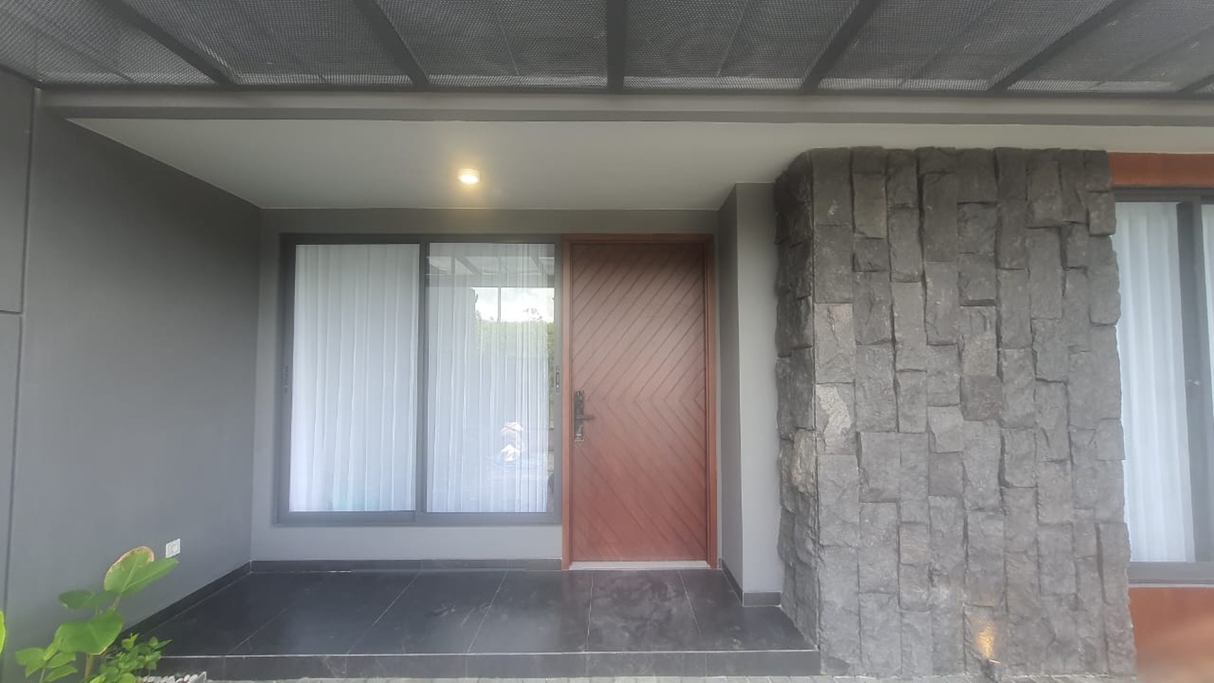 Dijual Rumah Baru  San Antonio Pakuwon City Surabaya Timur 