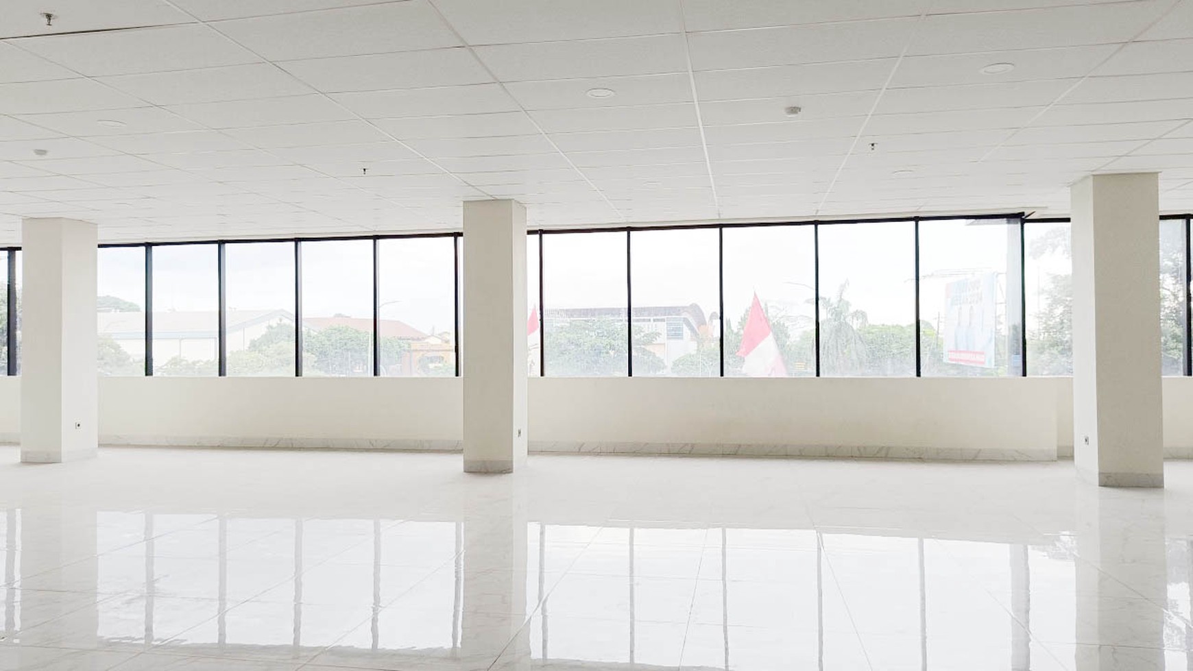 Gedung  Baru 8 Lantai, Siap Huni, Lift, Jakarta Selatan 