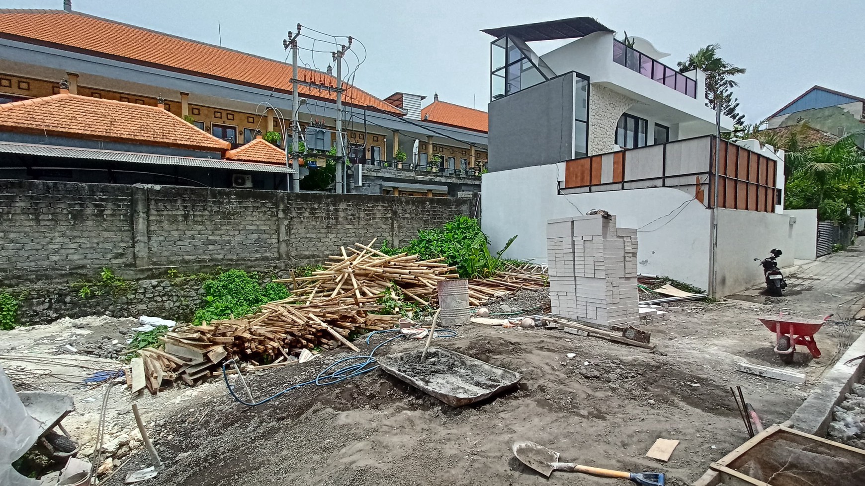 Leasehold - Prime Commercial Land in Canggu's Vibrant Hub - 30 Year Lease