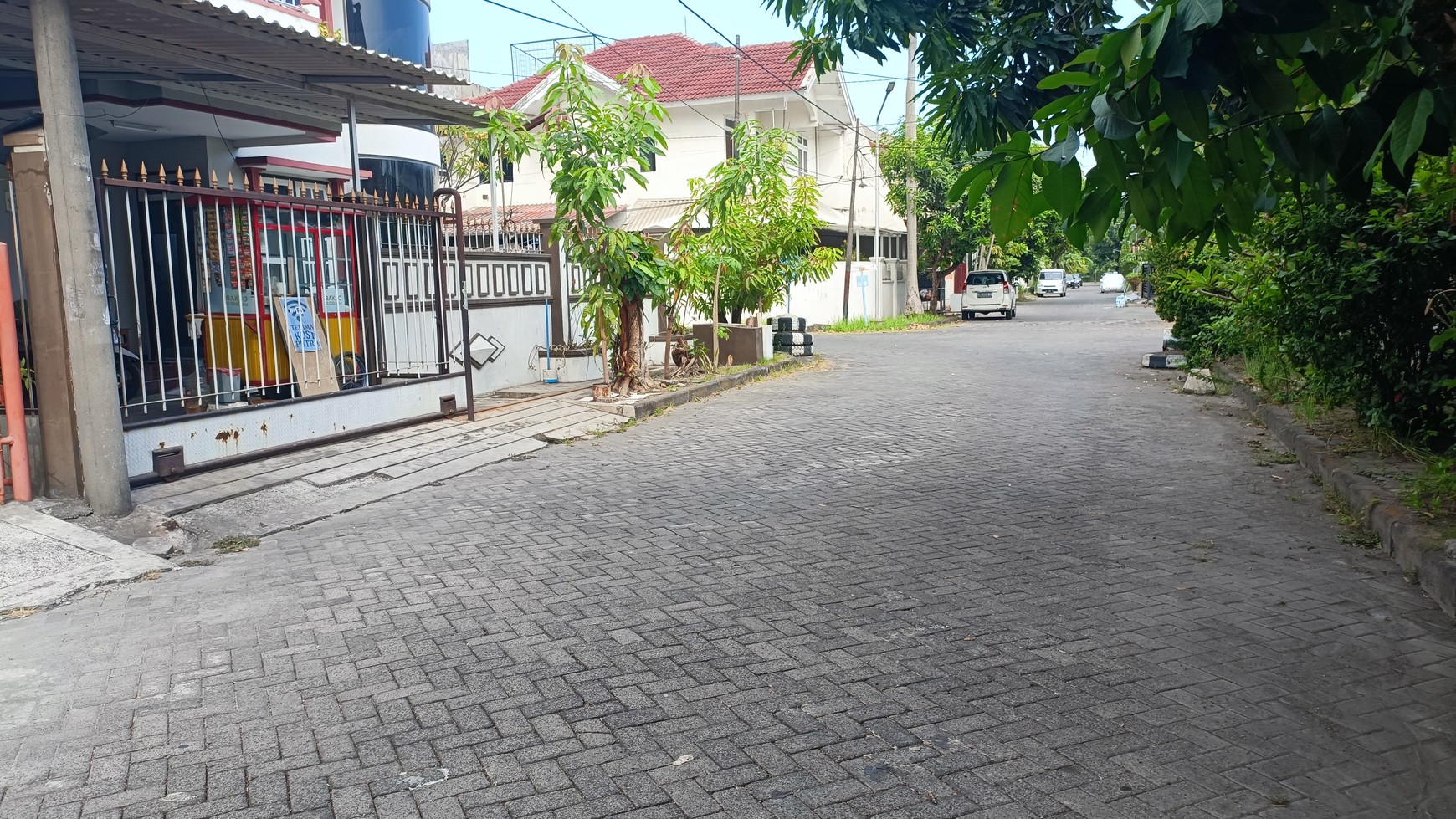 1629. DiJual Rumah Siwalankerto Permai Surabaya