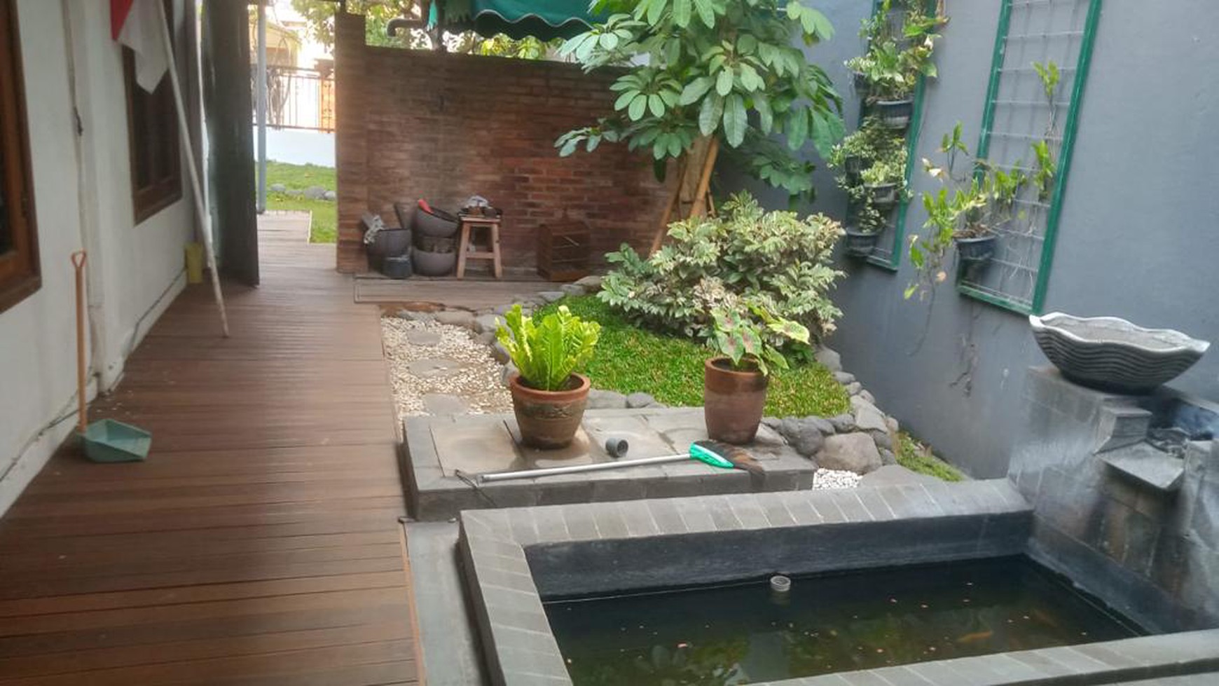 1630. Dijual Rumah Bagus Jl Asem Asemrowo Surabaya