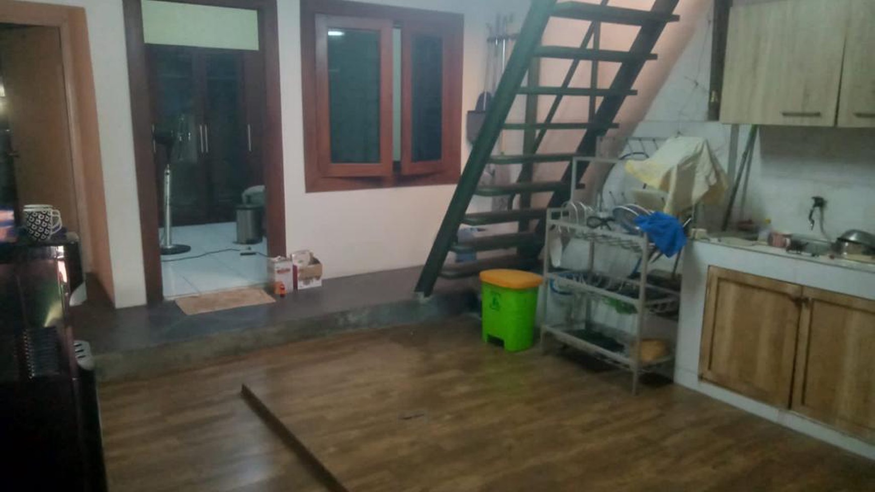 1630. Dijual Rumah Bagus Jl Asem Asemrowo Surabaya