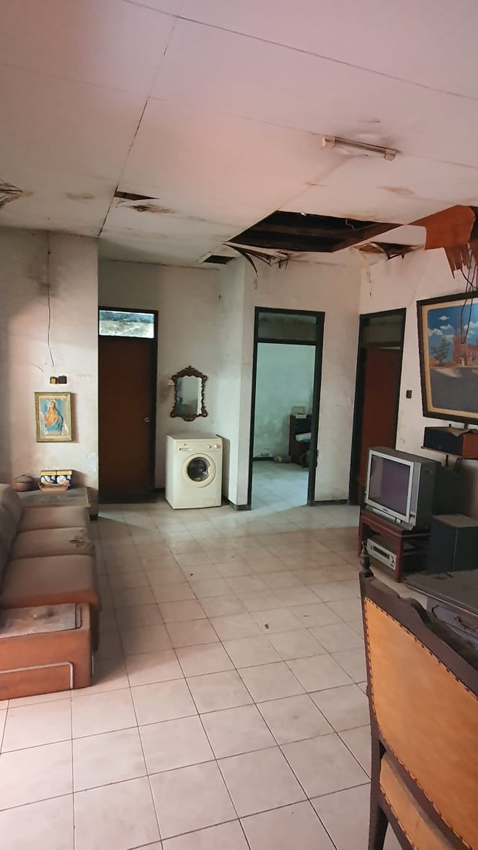 1634. Dijual Murah Rumah Raya Delta Sari Indah Waru Sidoarjo